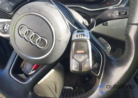 2017 Audi A4 2.0T Premium z USA, uszkodzony, nr VIN WAUENAF48HN006941